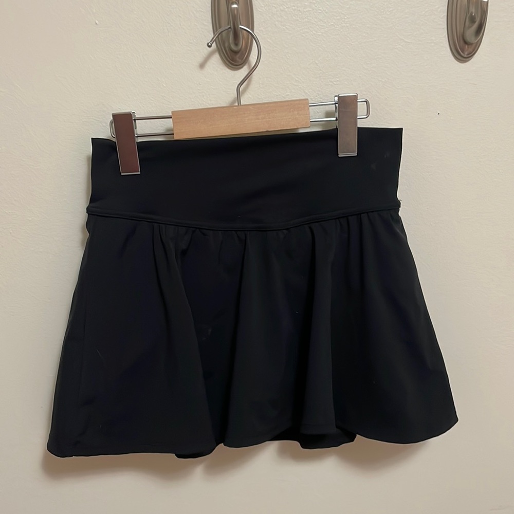 Gilly Hicks Skort
